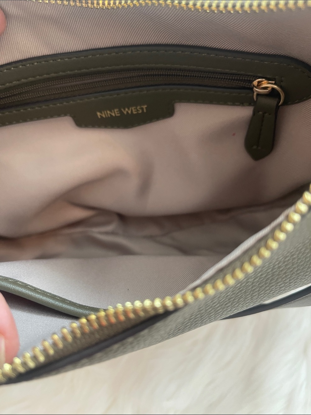 Nine West Olive Green Pebbled Leather Shoulder Bag with Coin Pouch - Picture 10 of 12